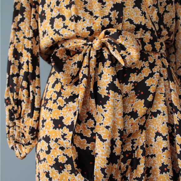 & Other Stories Floral Dress | Golden Flowers Wrap dress | belted designer dress - Picture 8 of 16